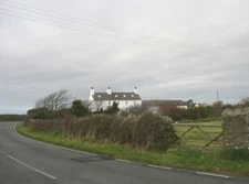 Photo 6x4 The farmhouse of Siop Farm located at a sharp bend in the A 408 c2008