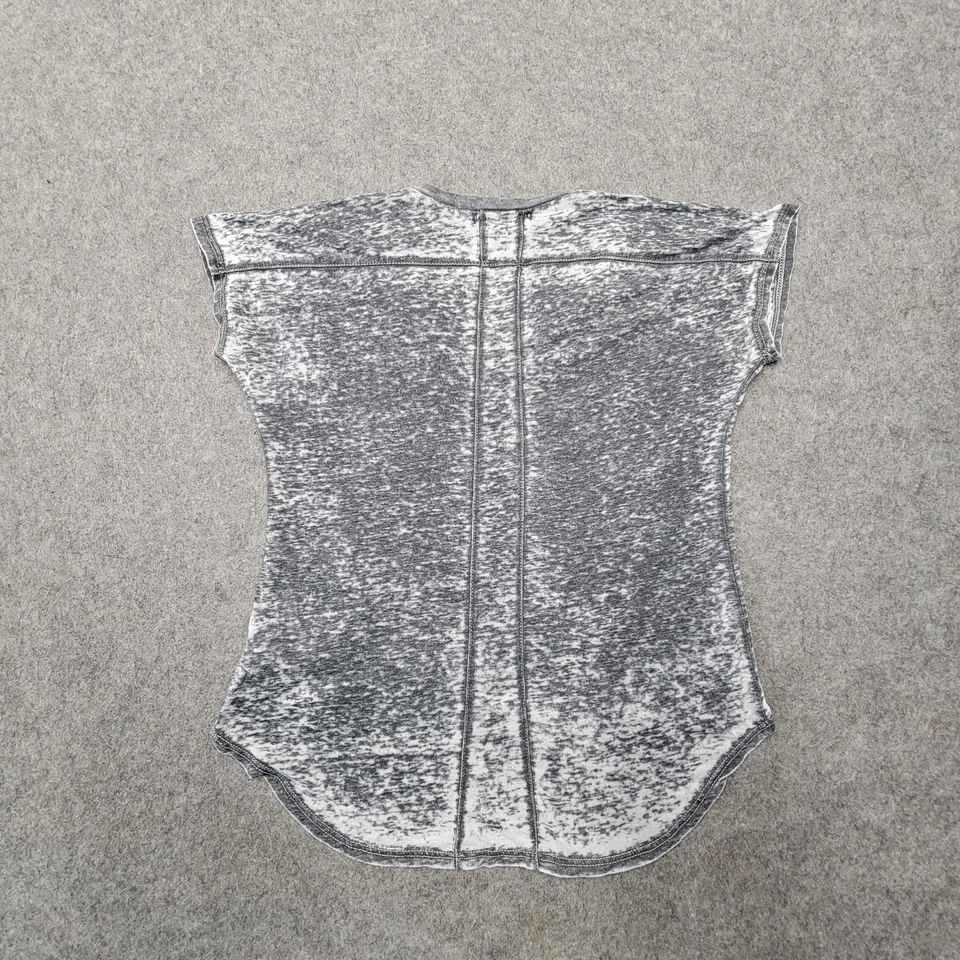 Signorelli женщин выцветший серый верхний размер L США патриотический цветочный коротким рукавом - Изображение 2 из 4