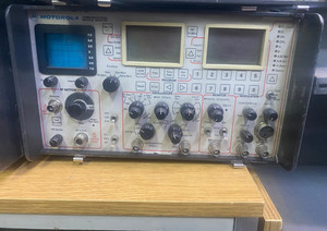 Motorola R-2210B Communication Service Monitor made USA