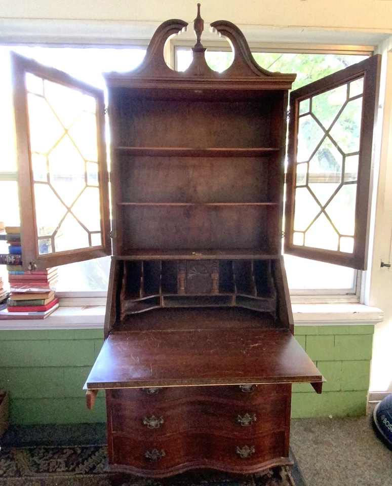 Librería Chippendale Escritorio Secretaria Serpentina Pie Garra de Nogal Antiguo SÓLIDO Foto 4 de 4