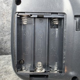 Sega Game Gear Model 2110 w/ 3 Games + Carrying Bag - Powers On Needs Recapped