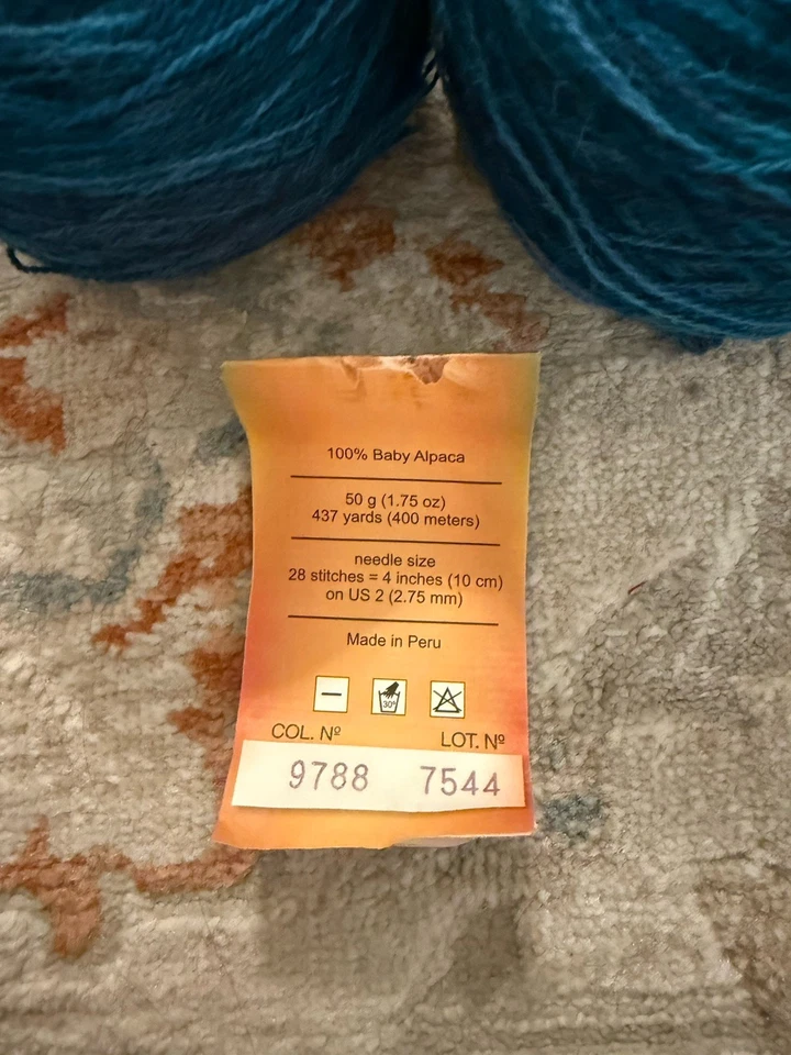 Hilos en cascada pinturas de encaje de alpaca 2 bolas heridas en pasteles nuevo 100 g/437 yd Foto 4 de 4