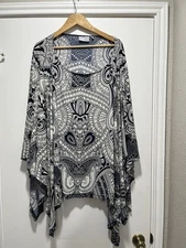 Attitudes by Renee Dolman Sleeve Printed Poncho Top & White Size 3X