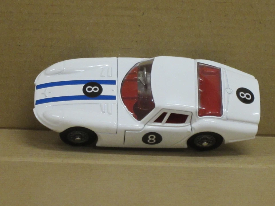 Marcos 1800 GT Nr.8 in weiß Box Corgi 324 ca. 1:43 Re-Issue - Bild 4 von 4