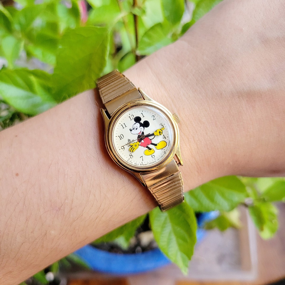 Vintage Lorus Mickey Mouse Gold Quartz Classic Womens Womans