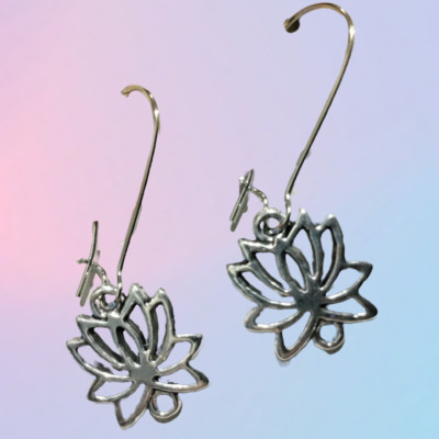 Süße Lotusblume Design Ohrringe Geschenk Strumpf Füller Q347