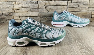 nike tn palm tree