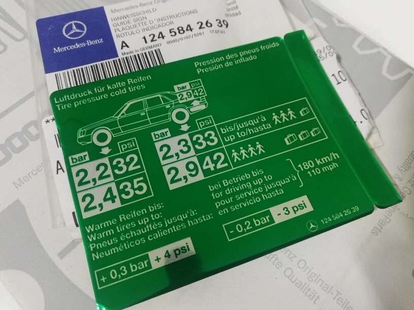 Original Hinweisschild Mercedes W124 Reifen Luftdruck Tankdeckel 