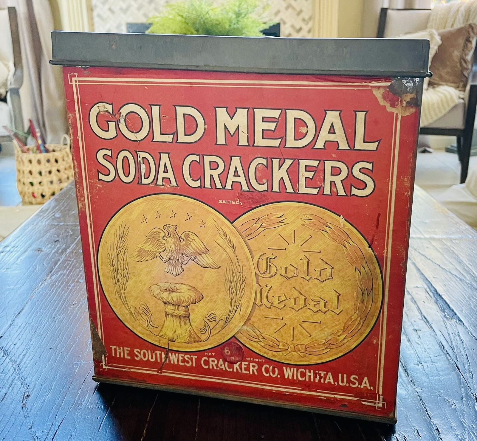 Antique Vintage Gold Medal Soda Crackers Tin Hinged Lid. Wichita Kansas