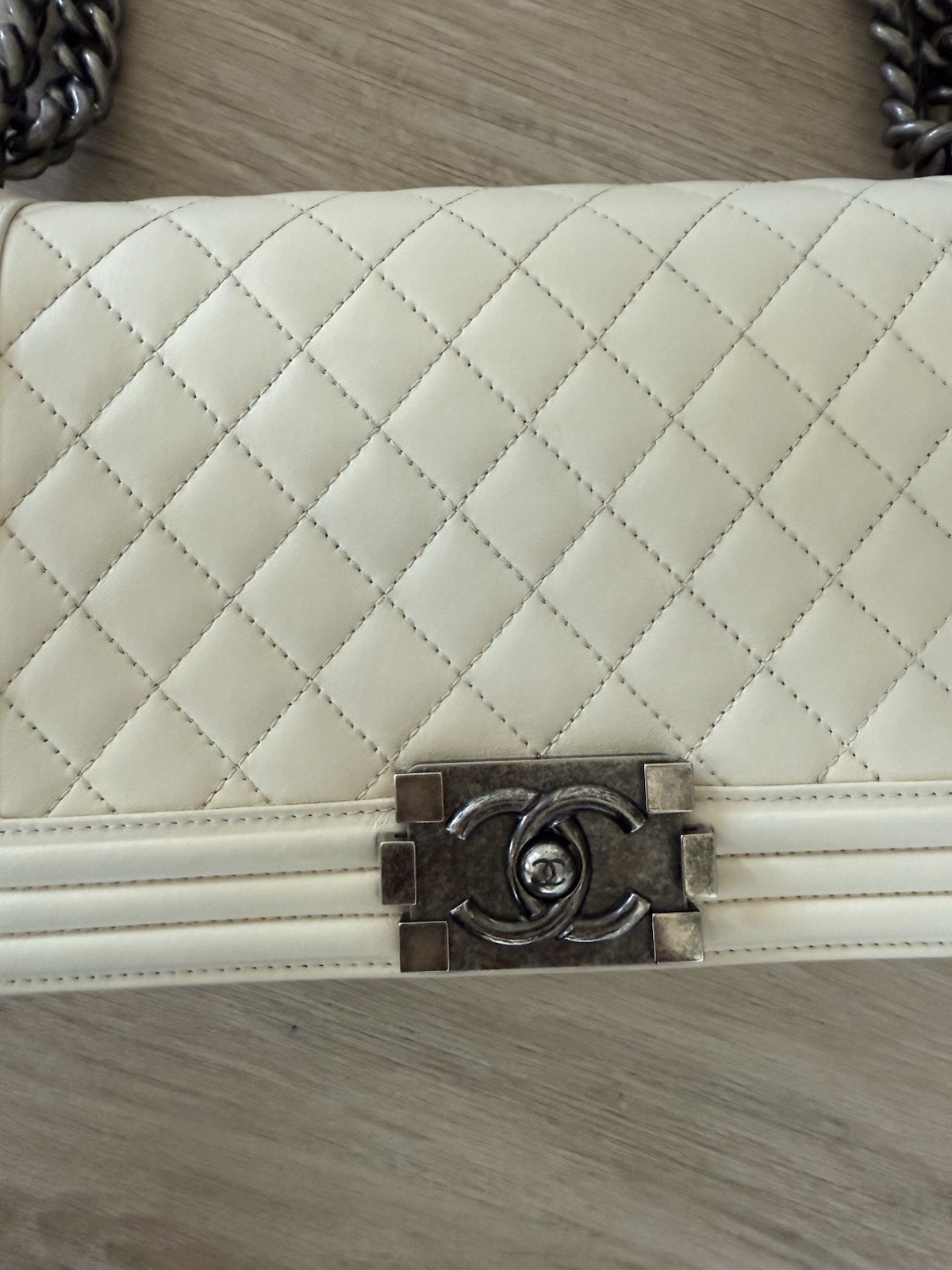 Chanel Medium Boy Bag - image 3