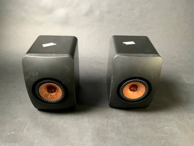 KEF LS50 Meta Bookshelf Speakers   Uni-Q Driver, MAT Tech, High Gloss Finish