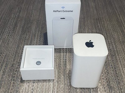 Apple AirPort Extreme A1521 Wi-Fi 802.11ac Router ME918LL/A - In original box
