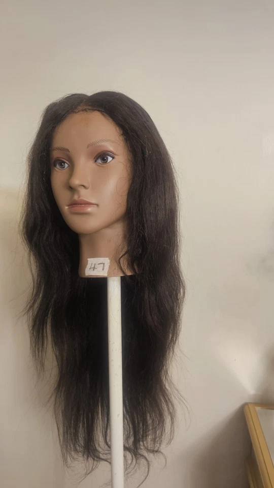 High Quality regula Top 26 to 28 " straight150% Virgin Human Hair  Lace Wig  - Image 2 of 4