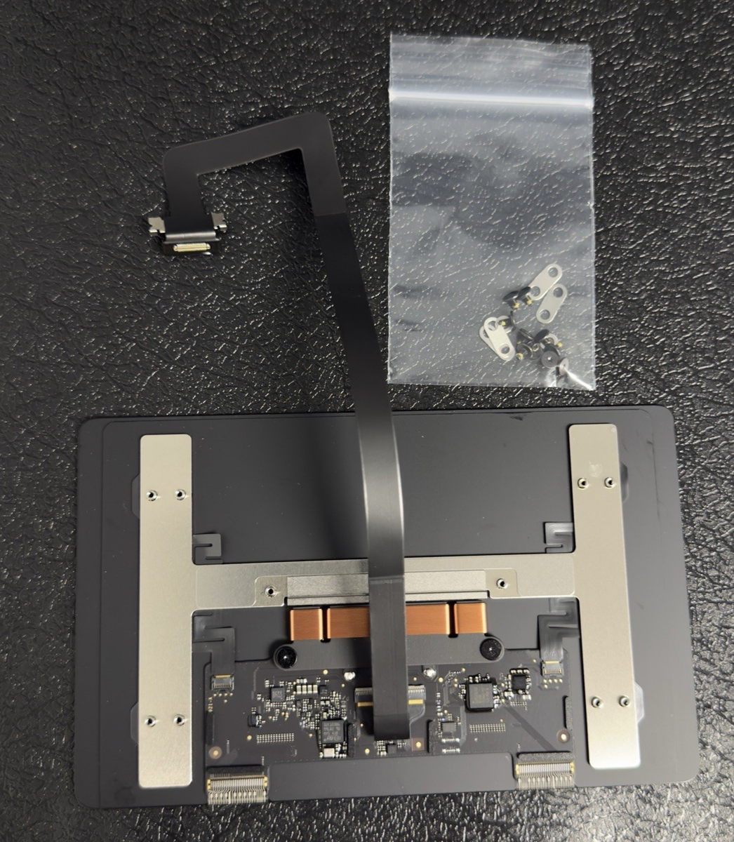 Genuine Apple MacBook Air 15 inch A3241 2025 Trackpad Touchpad