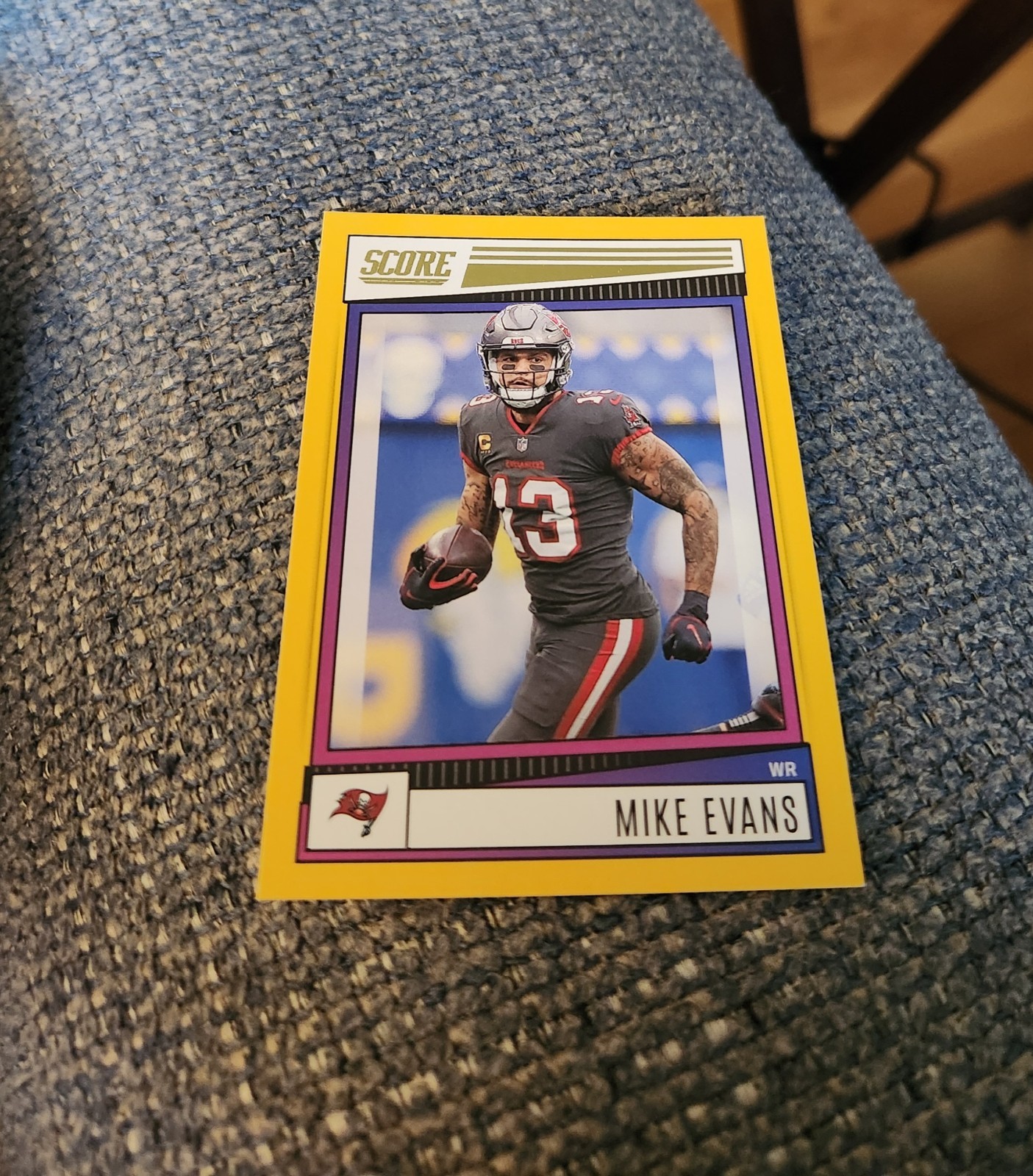 2022 Score Football Mike Evans #64 Yellow Tampa Bay Buccaneers
