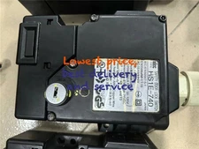 1PCS USED Fit for IDEC Safety door lock switch HS1E-740 #T933A YS