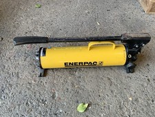 ENERPAC P80 Hydraulic Hand Pump 10000 PSI / 700 Bar, Two Speed