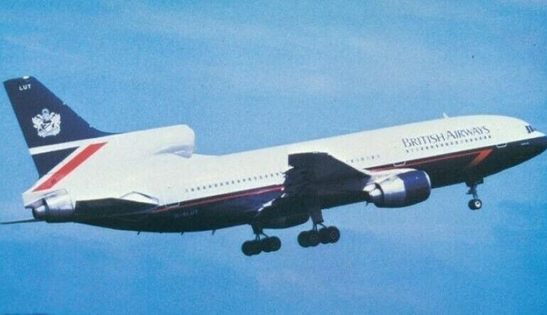 British Airways Lockheed L-1011 Tristar G-BLUT postcard | eBay