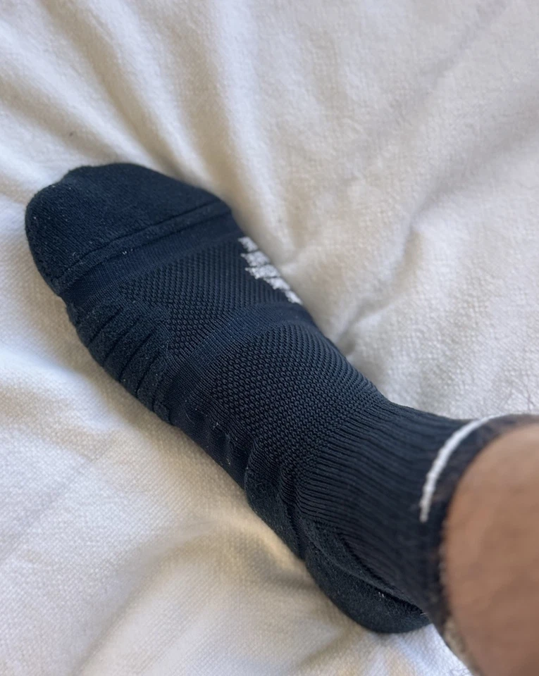 Meias Nike NBA Authentics comprimento médio equipe emitida L preto e branco - Imagem 3 de 4