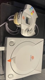 Sega Dreamcast Console Bundle (See Description For Details.) TESTED and WORKING 