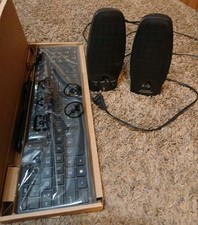Multi-media Computer Speakers With Wired Keyboard In Box
