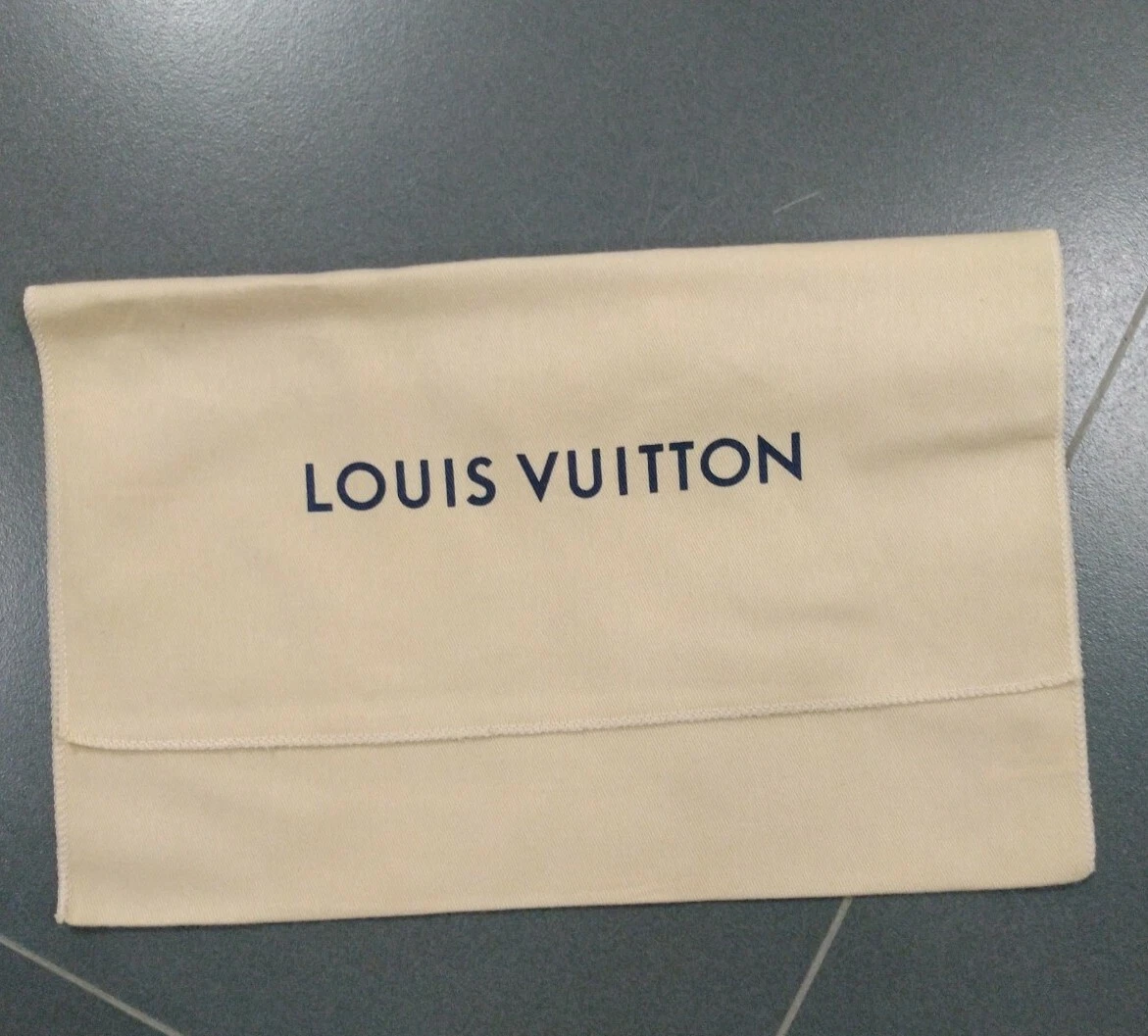 Louis Vuitton medium box, shopping bag and dust cover “NEW” for