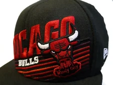 NEW ERA 9FIFTY FITTED NBA CHICAGO BULLS Black/Red-White (Windy City)