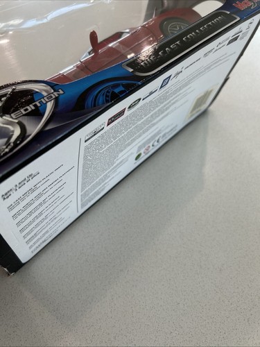 2001 Red Chevrolet Corvette Z06 special edition Maisto 1:18 scale - Picture 14 of 14