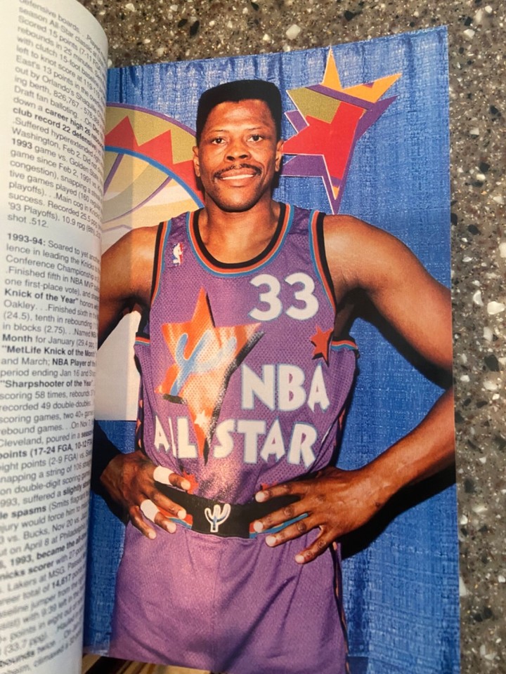 Patrick Ewing - Basketball Digest and Knicks Media Guide | eBay