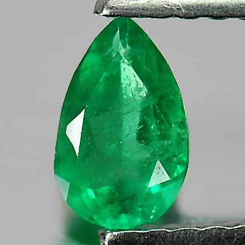 Green Emerald 0.30 Ct. Pear Shape 6.1 x 3.8 x 2.5 Mm. Natural Gemstone Unheated - Image 4 of 4