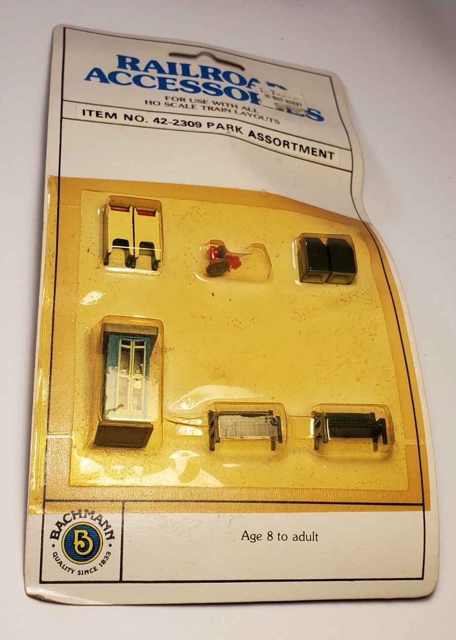 Foto 1 di 7