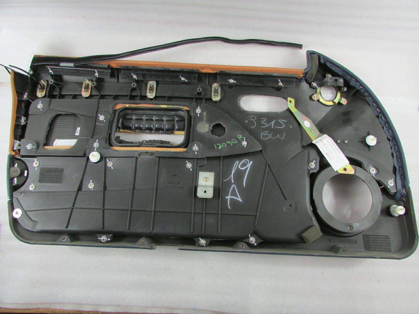 Maserati M128 Coupe, RH Right Front Interior Door Panel, Cuoio, Used, P/N 667738