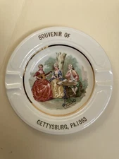 Souvenir of Gettysburg, PA Vintage Ashtray With 3 Pretty Ladies & Man