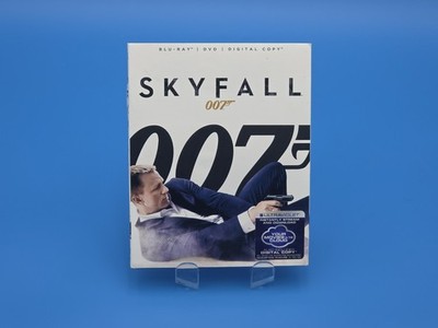 Skyfall (Blu-ray, 2013, Sony Pictures, Acceptable, Standard Edition)