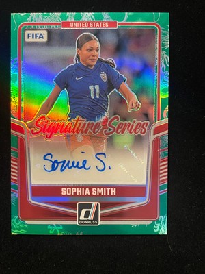 2024 Panini Donruss Prizm Signature Series Sophia Smith #SS-SS /99 Green Dragon