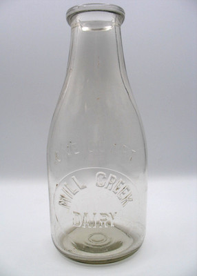 MILL CREEK, WASHINGTON QUART SIZE MILK BOTTLE - MILL CREEK DAIRY