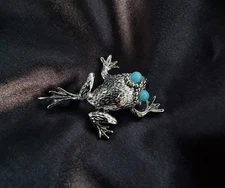 Vintage EMMONS Signed Silver Frog Faux Turquoise Eyes Brooch Pin