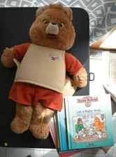 Vintage 1985 Teddy Ruxpin w/ cassette and 6 books