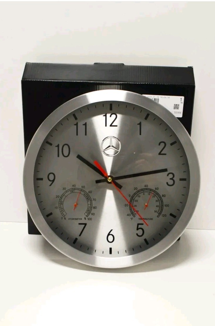 NEW Genuine Mercedes-Benz Silver Aluminium Wall Clock B67870476