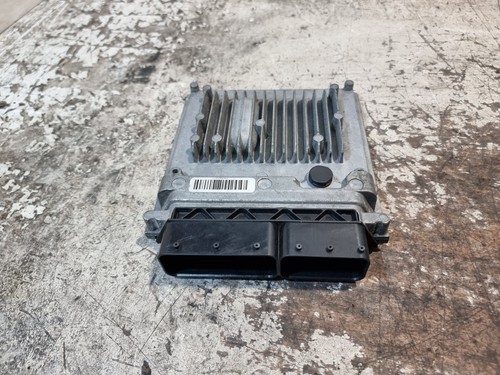 Mercedes A-Klasse Steuergerät Motorsteuergerät 1,8 Diesel W176 OEM A6519007600