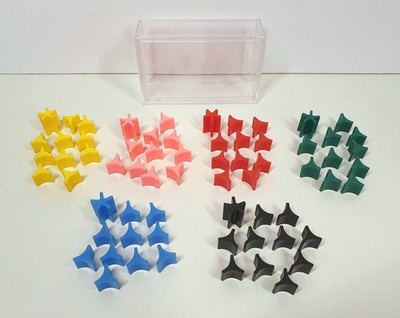 Parker Risiko 1975 - Ersatzteile / Spielsteine Sortiment inkl. Acryl-Box