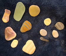 Craft Beach Pebbles Lot 0.08 lb Smooth Beach Stones Sea Glass Shell READ DESC