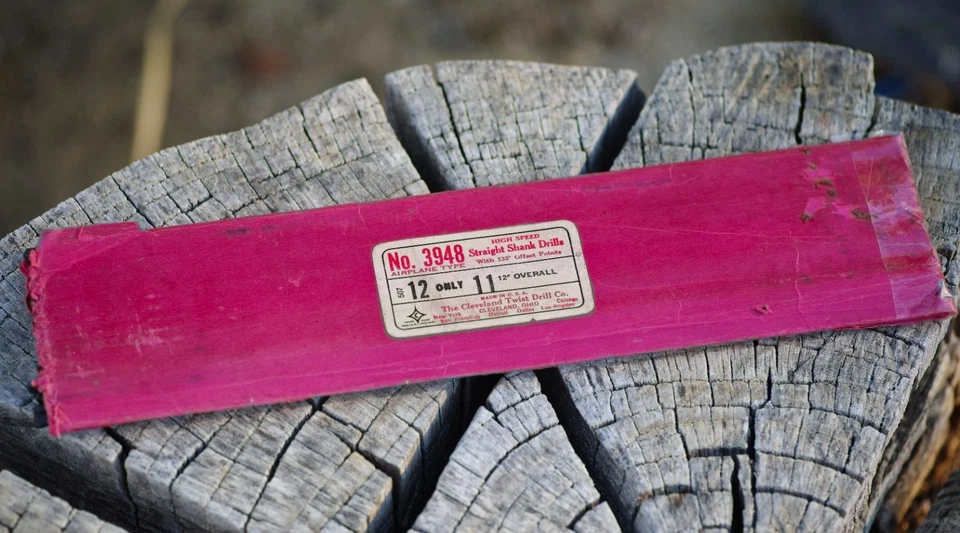 The Cleveland Twist Drill Co. Brocas de perforación tamaño 11 avión 1 doz. Hecho en USA Foto 4 de 4