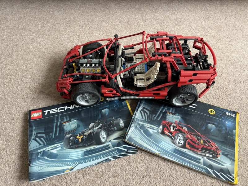 LEGO TECHNIC 8448: Super Street Sensation (1999)