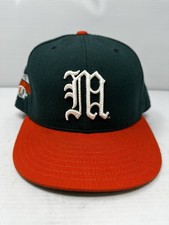 VTG 1999 Miami Hurricanes World Series Champions New Era Size 7 1/2 Wool Hat