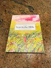 A Beautiful Year in the Bible: The 52-Week Bible Study for Women (SC)