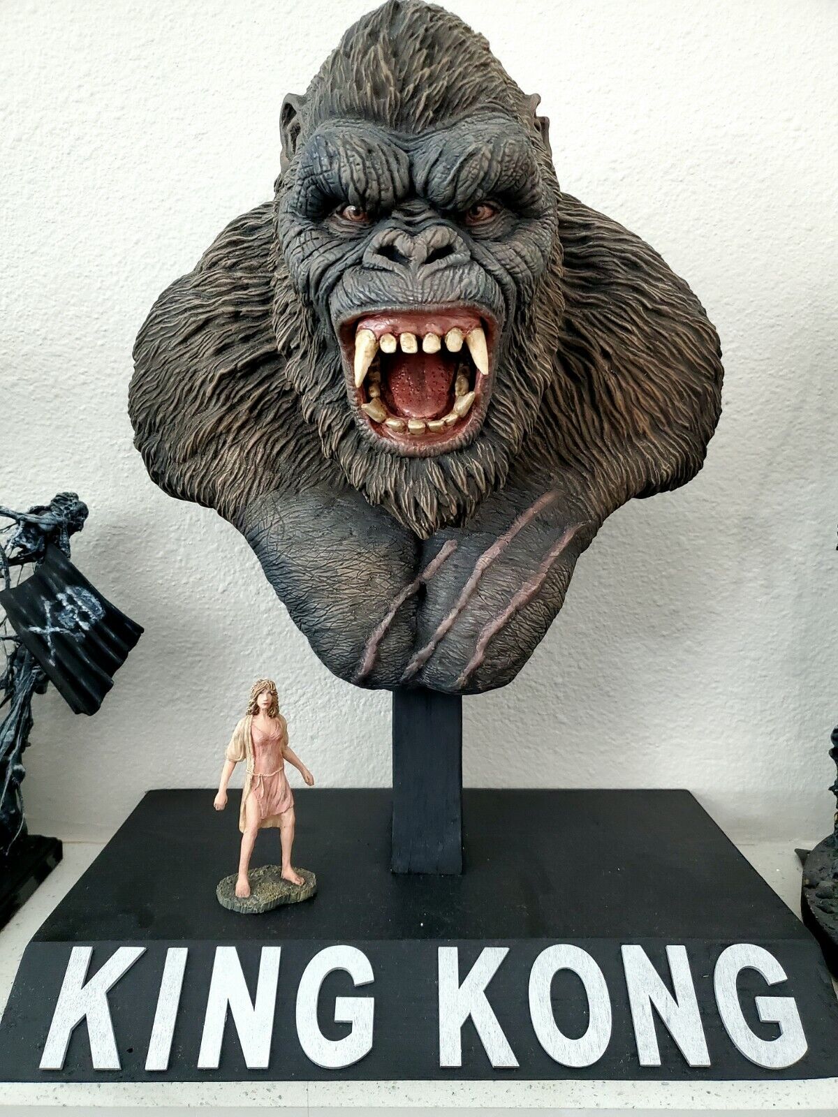 KING KONG MAQUETTE STATUE BUST CUSTOM -LEGENDARY SCALE 18" RARE + SIDESHOW BOOK