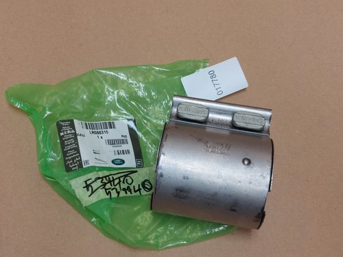 Land Rover Defender L663 Rear Exhaust Pipe Clamp 70MM 2020-on LR088315 Genuine - Picture 3 of 8