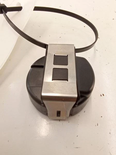 2010 Chrysler Town and Country Rearview Mirror Sensor OEM 10009713 