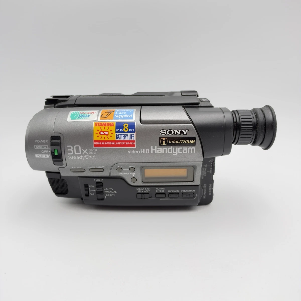 Sony CCD-TR820E Handycam Video Cámara Grabadora Hi8, Zoom 30x - Probado